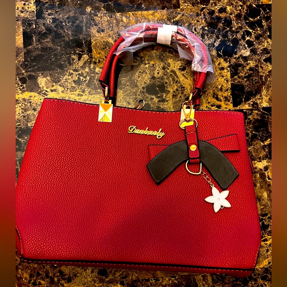 NWT Women’s OL Elegant Shoulder Red Velvet Large Capacity HandBag W/ Bow Decor